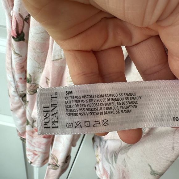 Posh Peanut Vintage Pink Rose Robe (Size S/M) - Picture 9 of 9